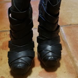 Christian Louboutin Nitoinimoi 120 Bandage booties, 39